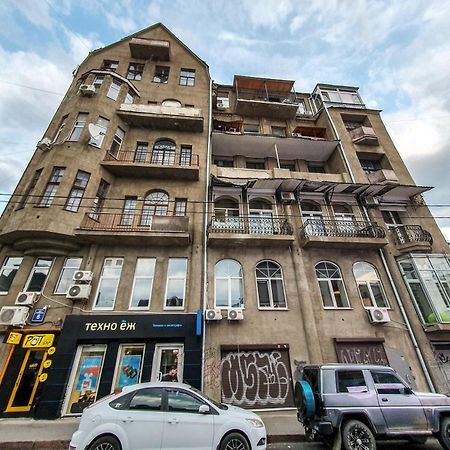 Two-Floor Apartments And Studio 2-Х Этажные Апартаменты И Студия В Самом Центре Kharkiv Bagian luar foto