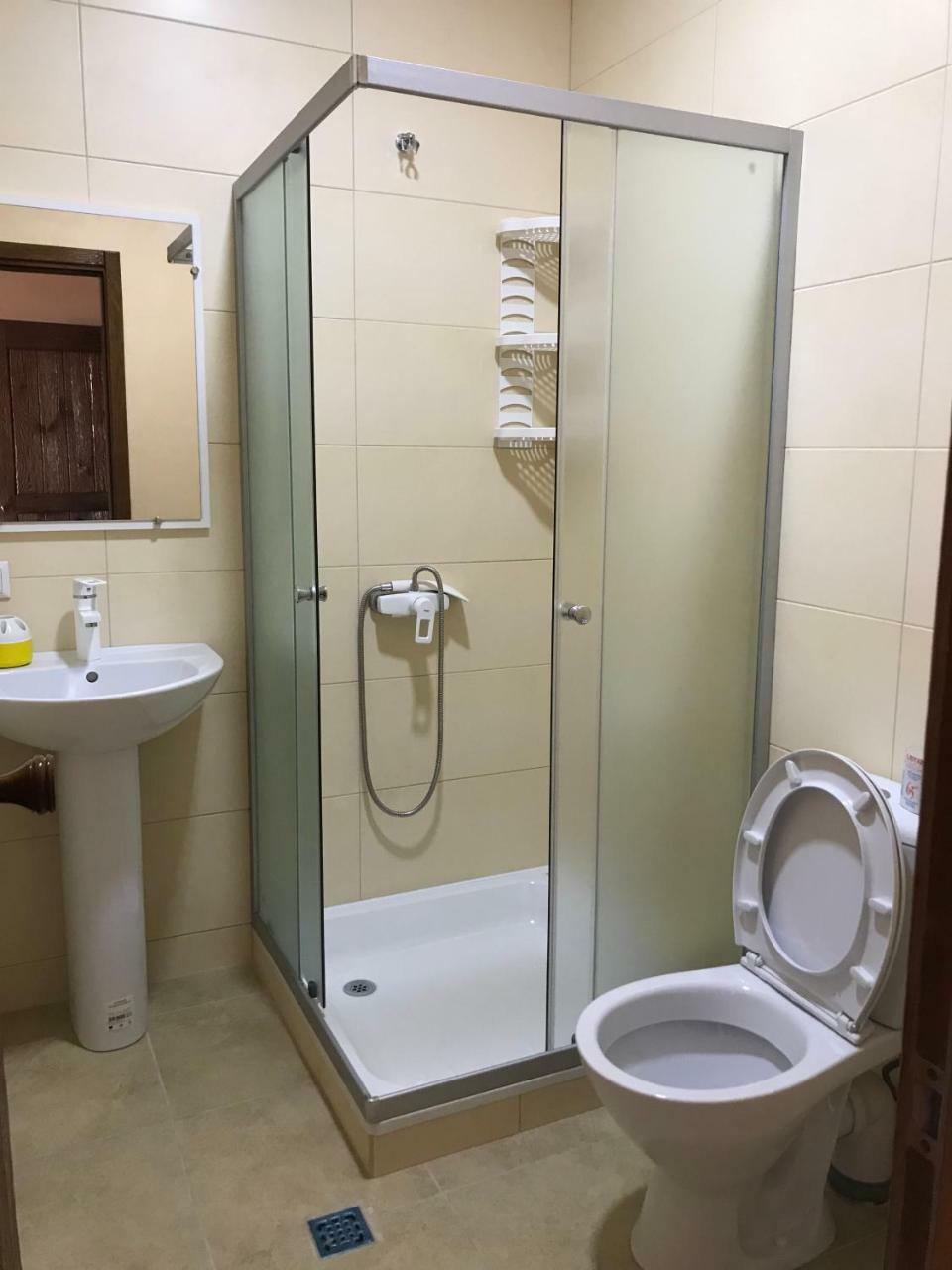 Two-Floor Apartments And Studio 2-Х Этажные Апартаменты И Студия В Самом Центре Kharkiv Bagian luar foto