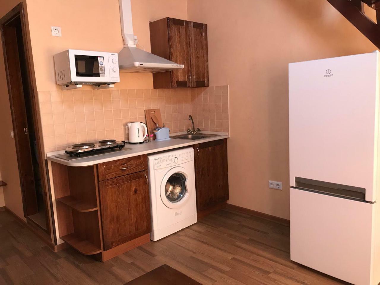 Two-Floor Apartments And Studio 2-Х Этажные Апартаменты И Студия В Самом Центре Kharkiv Bagian luar foto